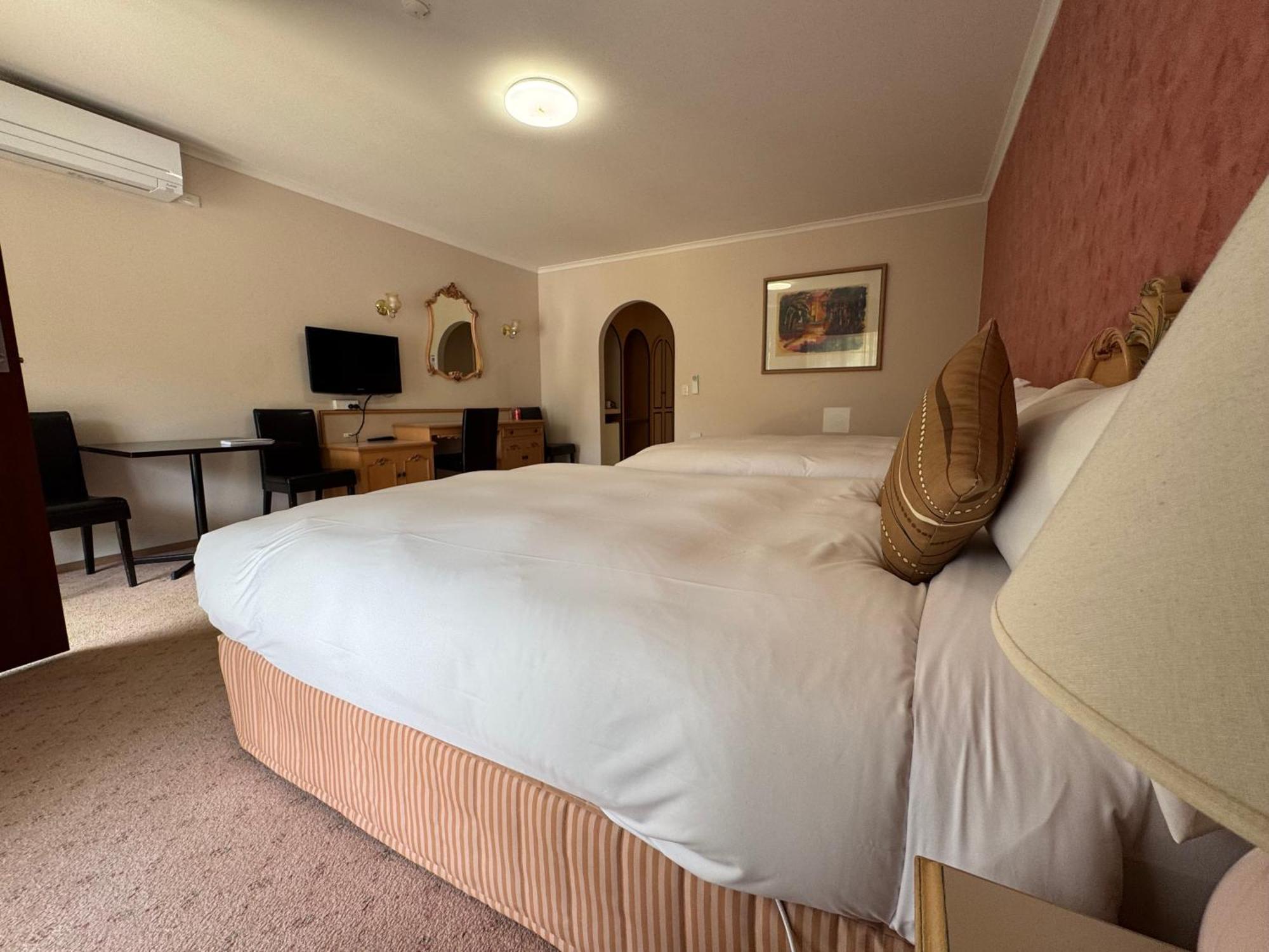 Golden Chain Country Plaza Motel Halls Gap Esterno foto